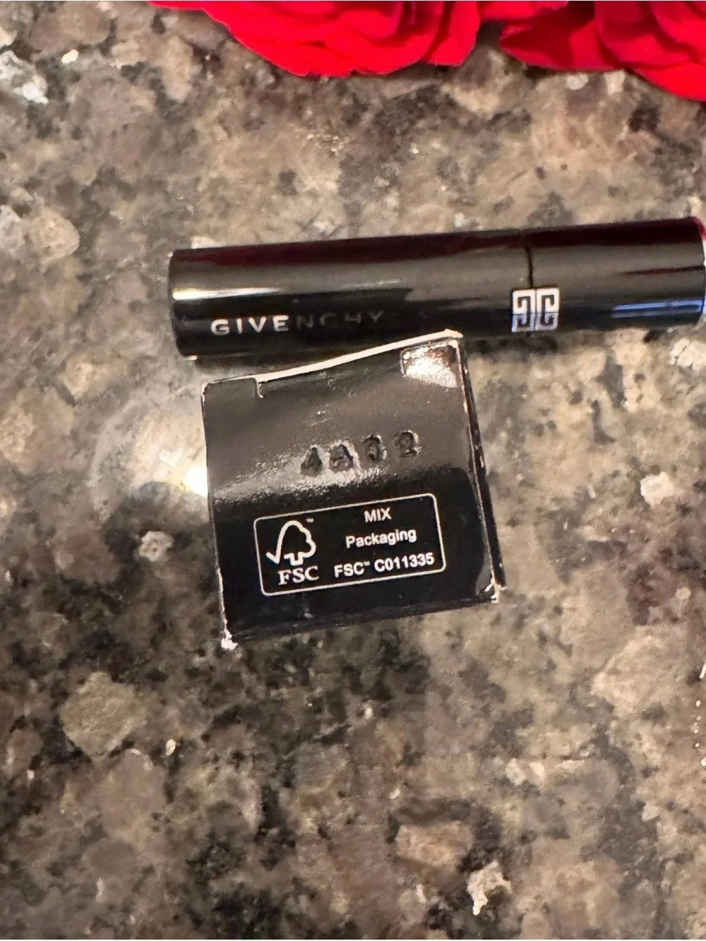 NEW Givenchy L'INTERDIT MASCARA COUTURE VOLUME 01 Black Travel Size 24 Hour Wear